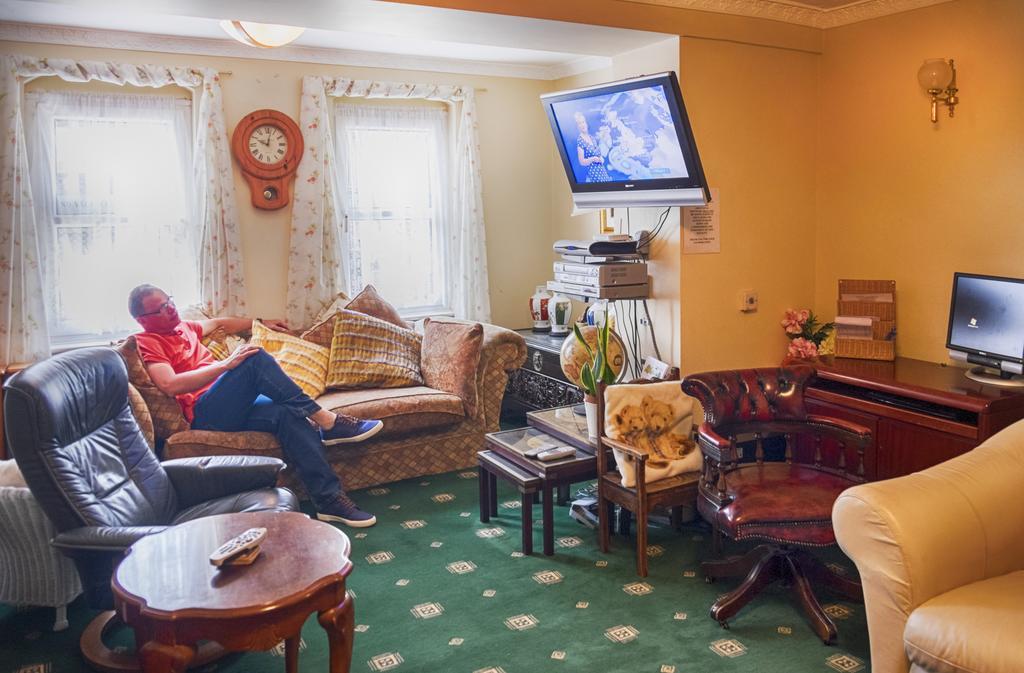 Bayview Guest House 圣赫利尔泽西 外观 照片